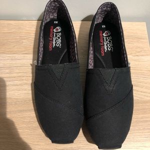 NEW Sketchers Bobs memory foam flats